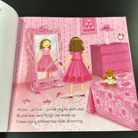 Pinkalicious: Crazy Hair Day by Victoria Kann - Softcover Children’s Book - Picture 5 of 6